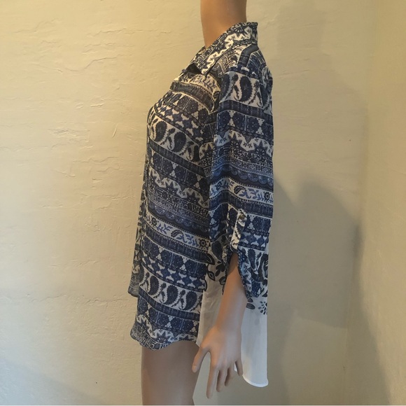 One World Women’s Size L White/Blue Paisley Floral Chiffon Blouse 3/4 Sleeves - Picture 4 of 16